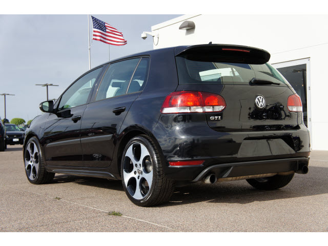 2010 Volkswagen GTI Wagon SE