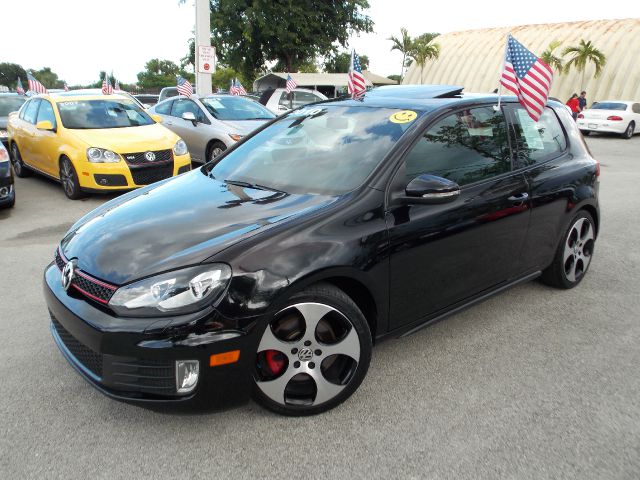 2010 Volkswagen GTI Sport Technology