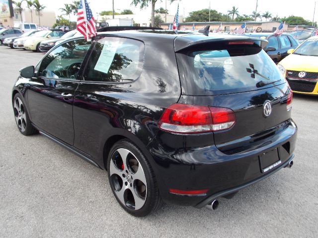 2010 Volkswagen GTI Sport Technology