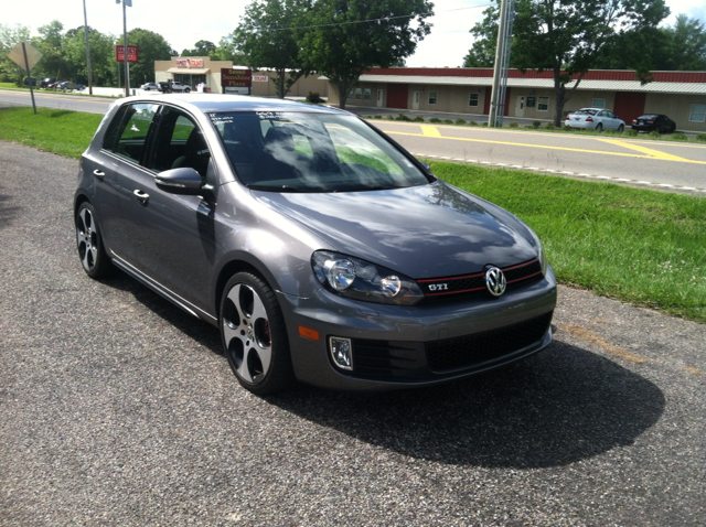 2011 Volkswagen GTI CLUB Wideside 1