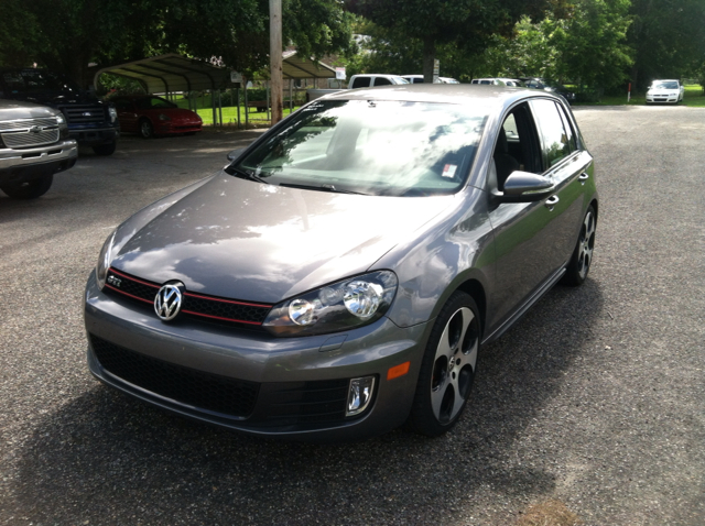 2011 Volkswagen GTI CLUB Wideside 1