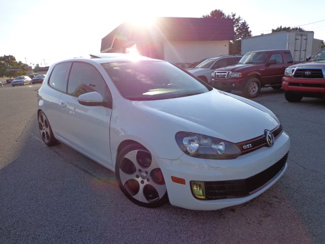 2011 Volkswagen GTI Club Coupe Wideside 141.5