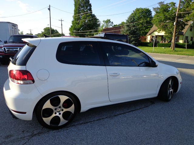 2011 Volkswagen GTI Club Coupe Wideside 141.5