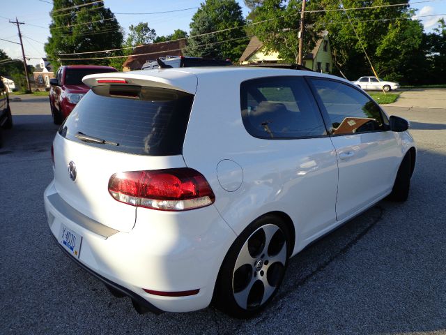 2011 Volkswagen GTI Club Coupe Wideside 141.5