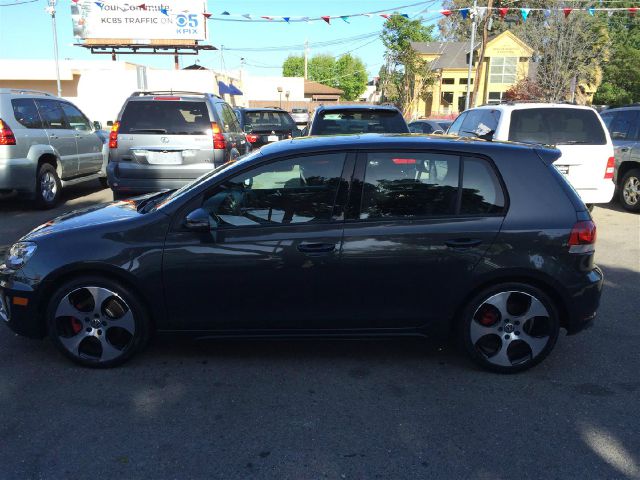 2011 Volkswagen GTI CLUB Wideside 1