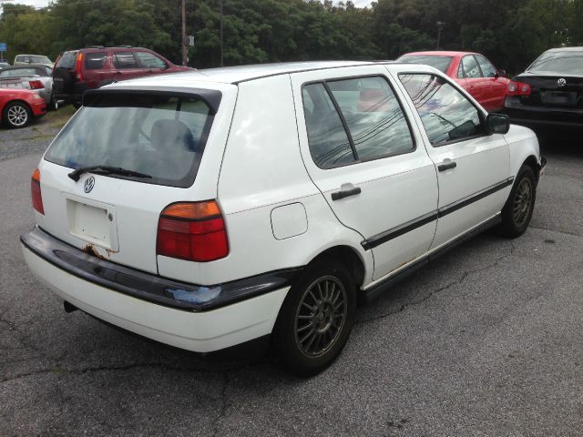 1998 Volkswagen Golf S Sedan