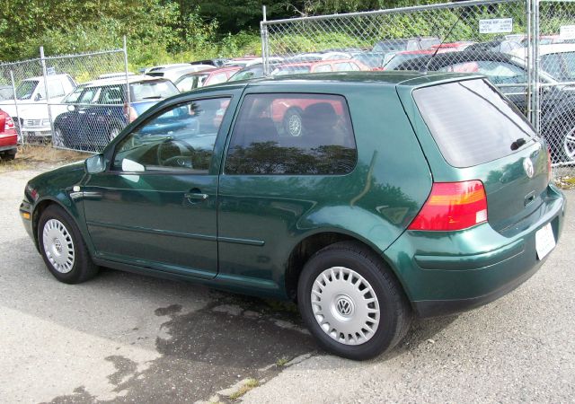 2000 Volkswagen Golf I-4 Manual