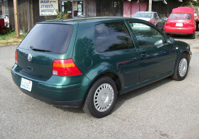 2000 Volkswagen Golf I-4 Manual