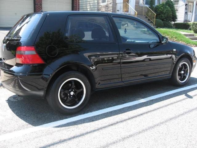 2000 Volkswagen Golf S Sedan