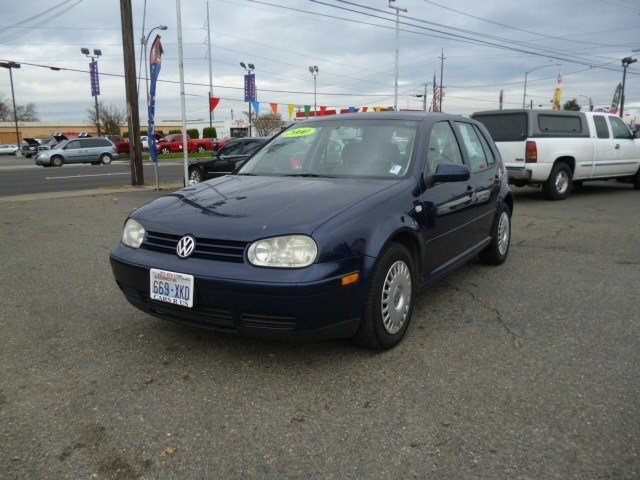 2000 Volkswagen Golf FWD 4dr Sport