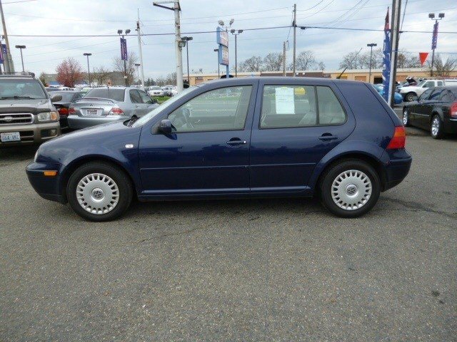 2000 Volkswagen Golf FWD 4dr Sport