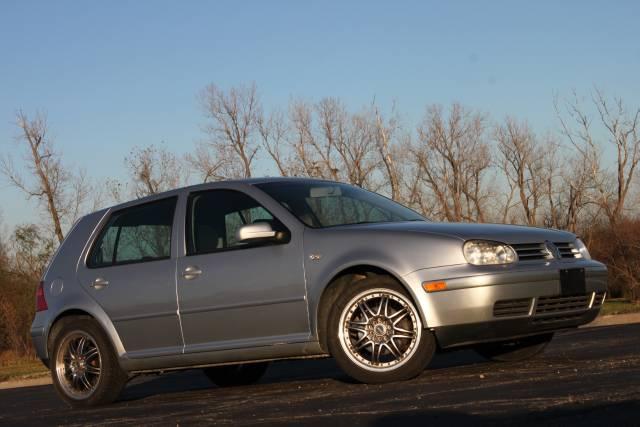 2001 Volkswagen Golf FWD 4dr Sport