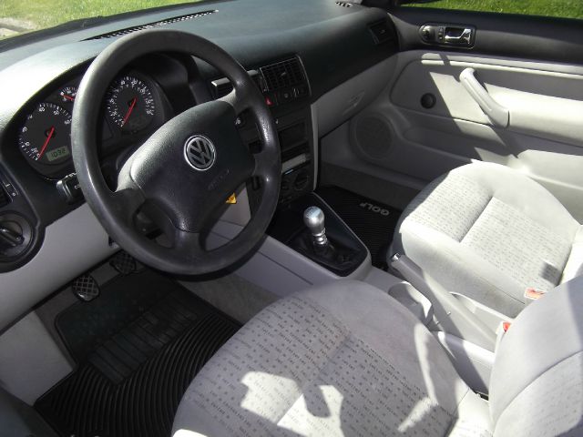 2001 Volkswagen Golf I-4 Manual