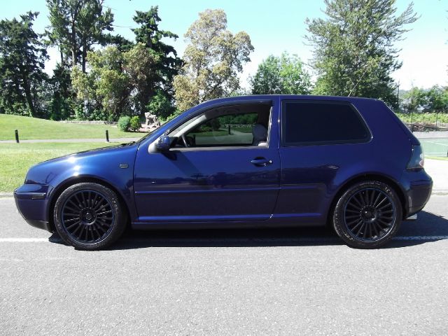 2001 Volkswagen Golf I-4 Manual