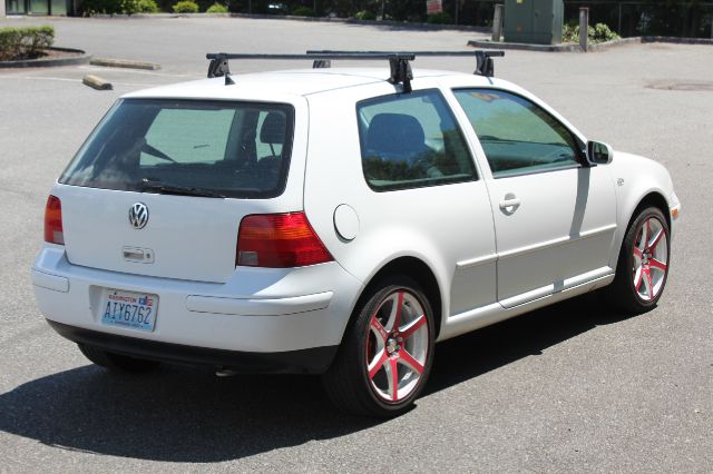 2001 Volkswagen Golf I-4 Manual