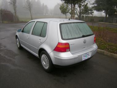 2002 Volkswagen Golf FWD 4dr Sport