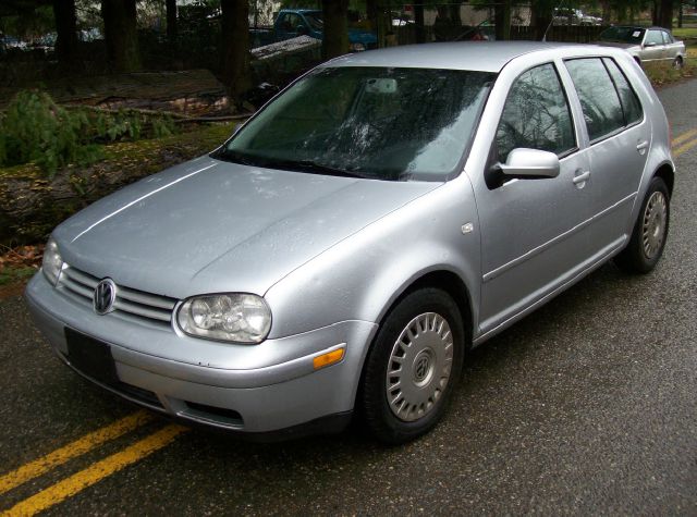 2002 Volkswagen Golf 4dr 112 WB AWD