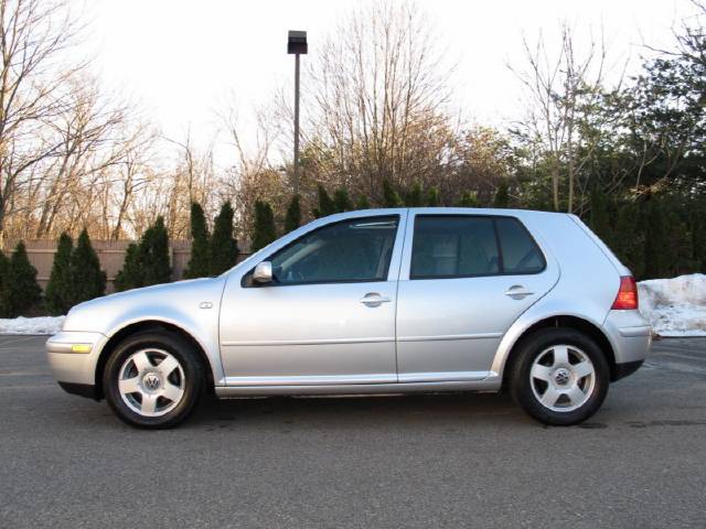 2002 Volkswagen Golf FWD 4dr Sport