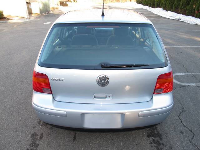 2002 Volkswagen Golf FWD 4dr Sport