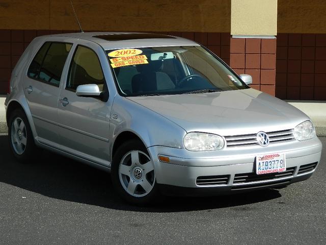 2002 Volkswagen Golf FWD 4dr Sport