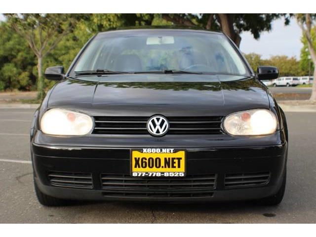 2002 Volkswagen Golf FWD 4dr Sport