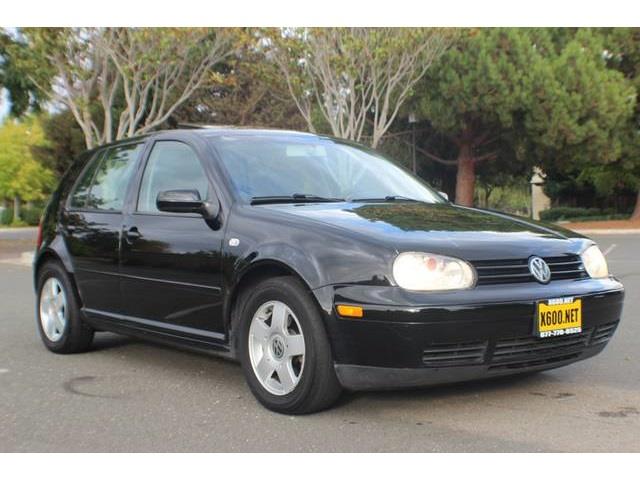 2002 Volkswagen Golf FWD 4dr Sport