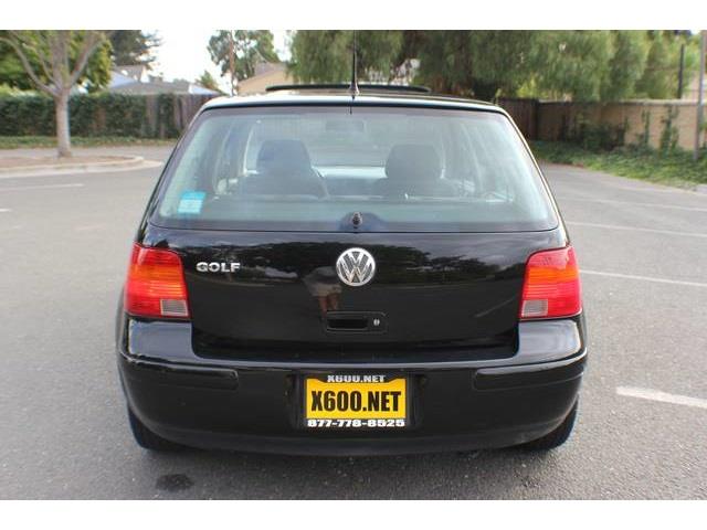 2002 Volkswagen Golf FWD 4dr Sport