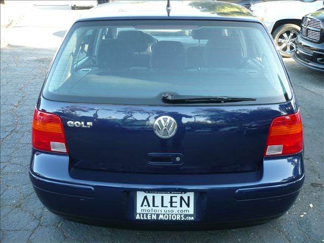 2002 Volkswagen Golf FWD 4dr Sport