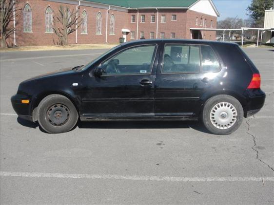 2002 Volkswagen Golf S Sedan