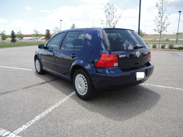 2002 Volkswagen Golf 2WD Ext Cab Manual