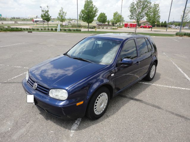 2002 Volkswagen Golf 2WD Ext Cab Manual