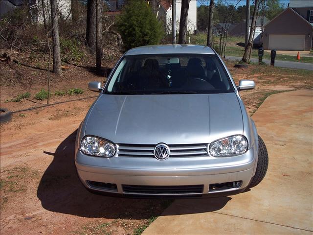 2003 Volkswagen Golf S Sedan