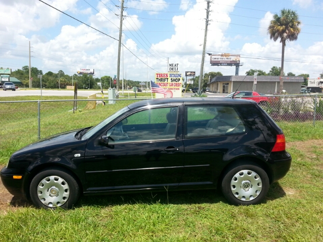 2003 Volkswagen Golf S Sedan