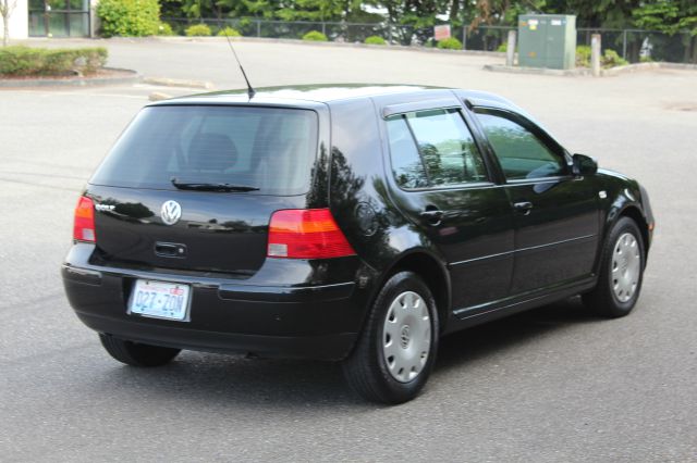 2003 Volkswagen Golf Unknown