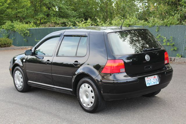 2003 Volkswagen Golf Unknown