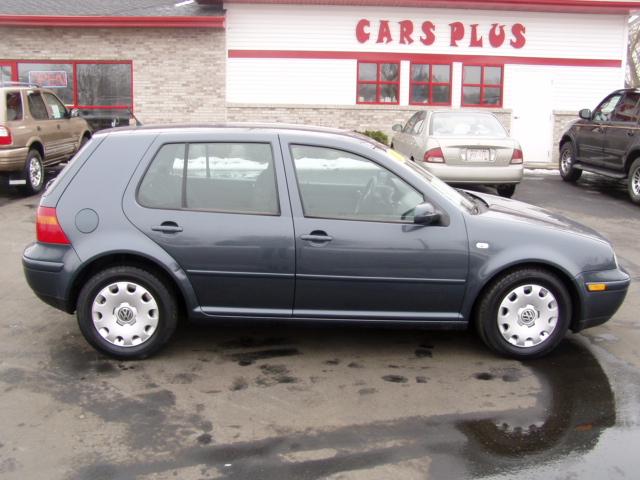 2005 Volkswagen Golf S Sedan