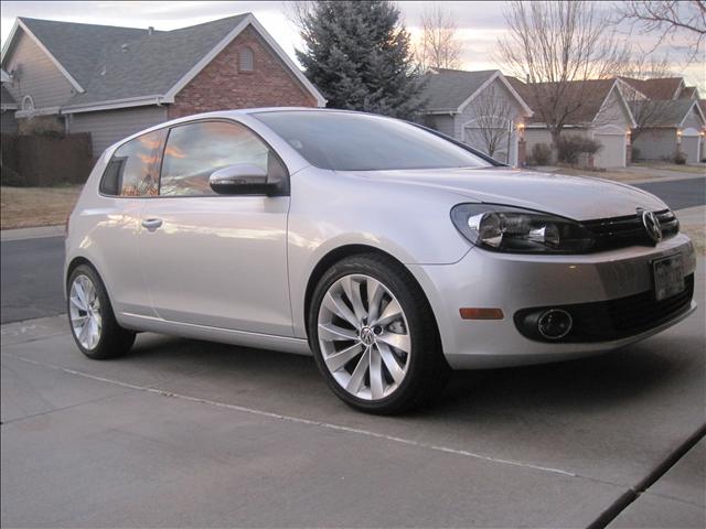 2011 Volkswagen Golf CD With MP3