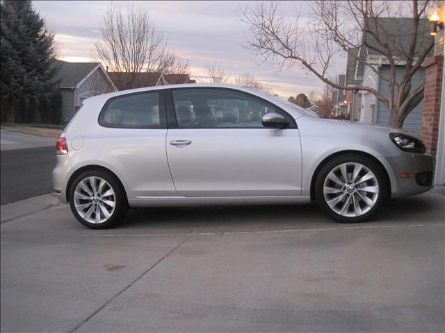 2011 Volkswagen Golf CD With MP3