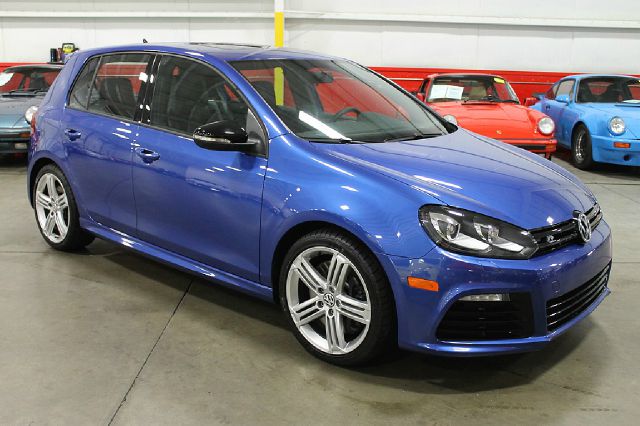 2013 Volkswagen Golf 4dr Sdn Touring Executive RWD