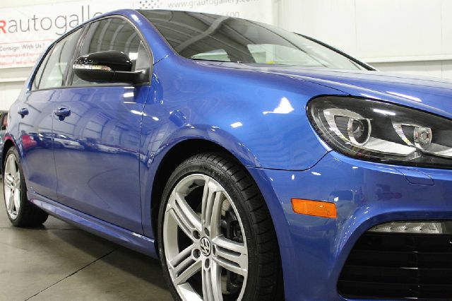 2013 Volkswagen Golf 4dr Sdn Touring Executive RWD