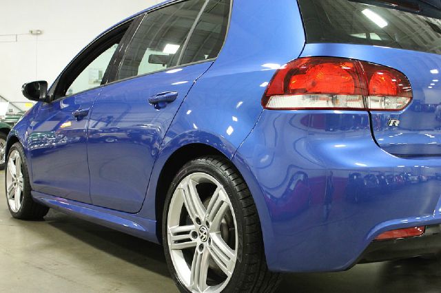 2013 Volkswagen Golf 4dr Sdn Touring Executive RWD