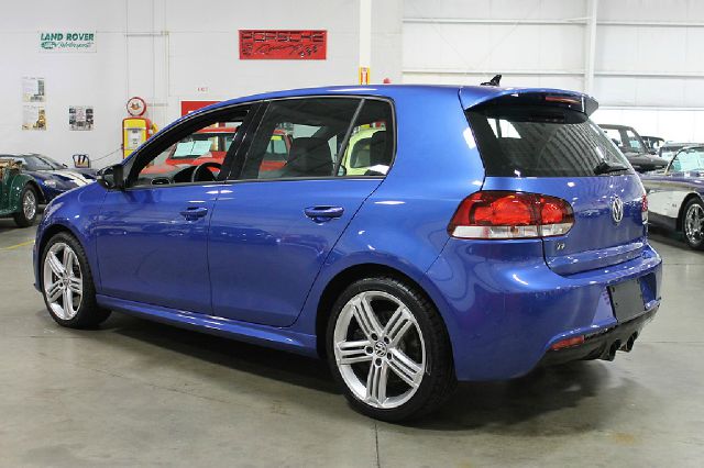 2013 Volkswagen Golf 4dr Sdn Touring Executive RWD