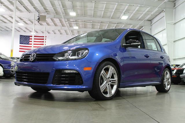 2013 Volkswagen Golf 4dr Sdn Touring Executive RWD