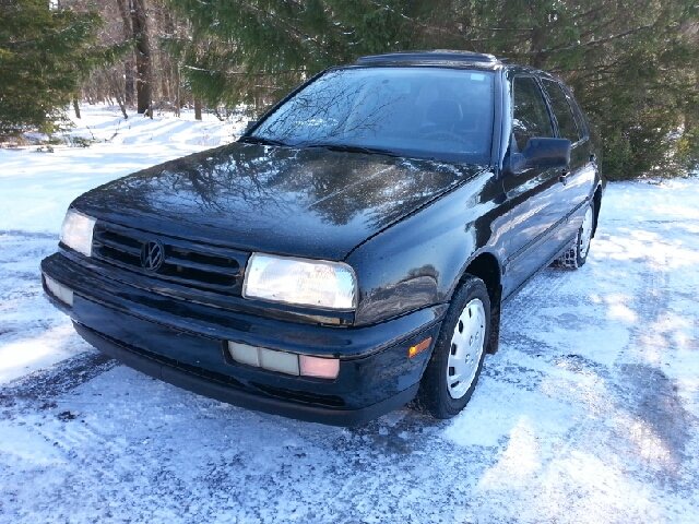 1996 Volkswagen Jetta S Sedan