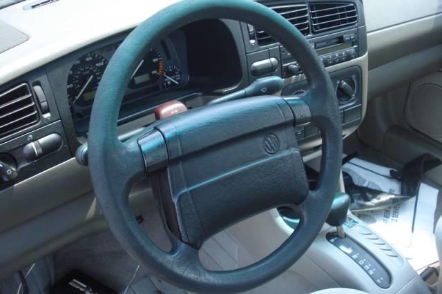 1996 Volkswagen Jetta S Sedan