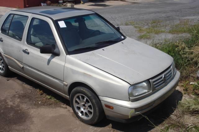 1996 Volkswagen Jetta S Sedan