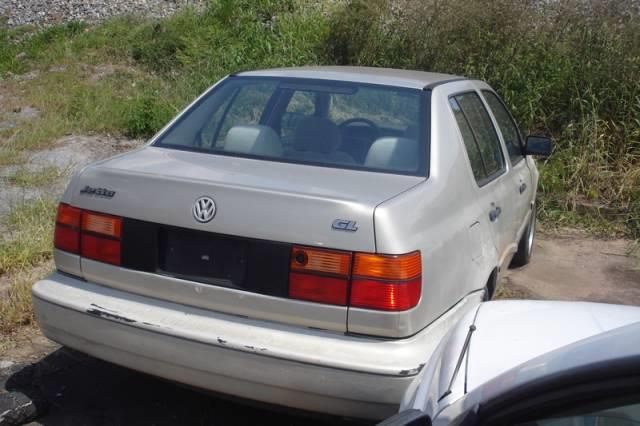 1996 Volkswagen Jetta S Sedan