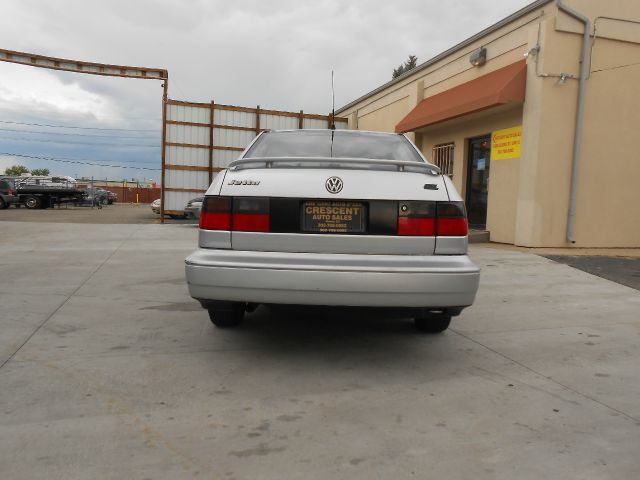 1996 Volkswagen Jetta 2WD 4dr XLT