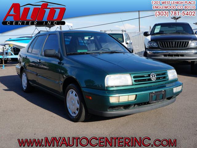 1997 Volkswagen Jetta S Sedan