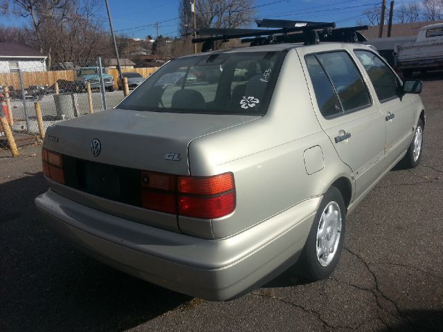 1997 Volkswagen Jetta S Sedan